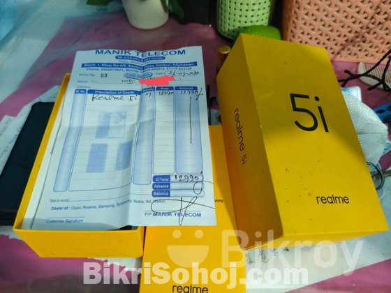 Realme 5i